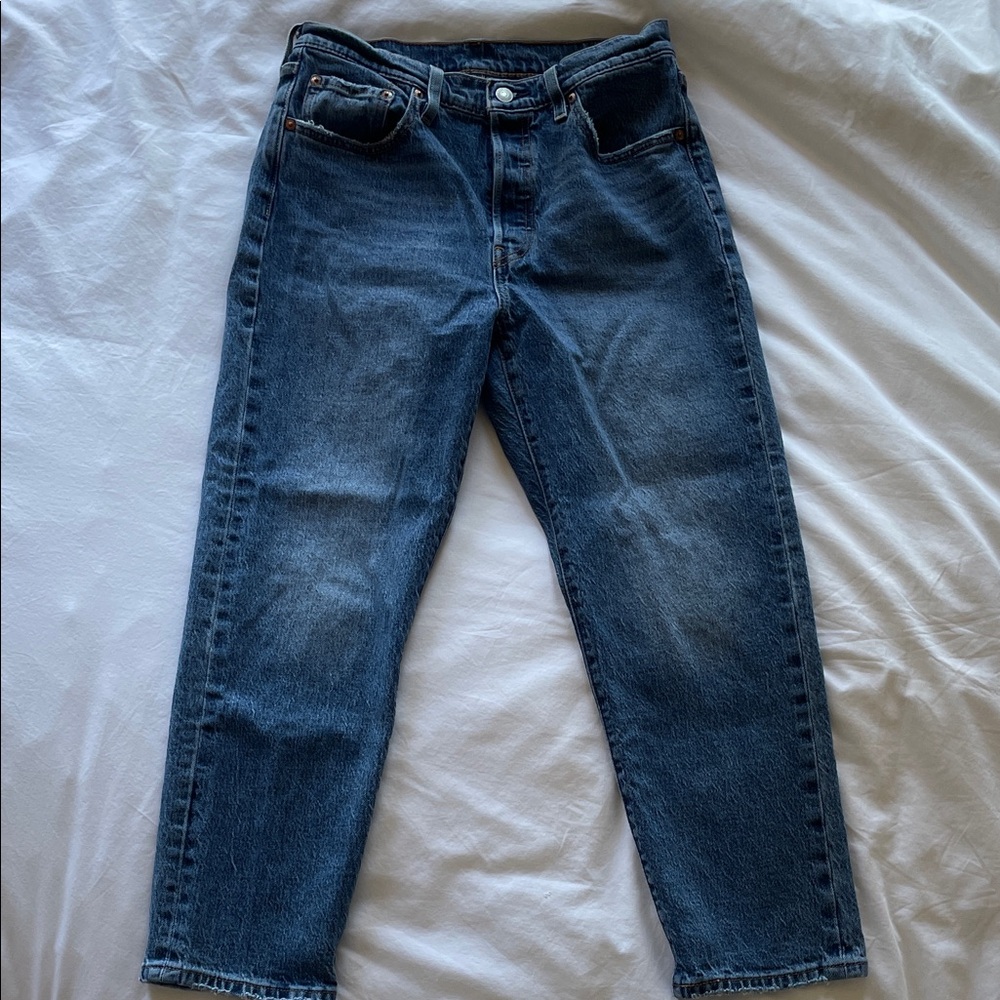 Women's Levi’s 501 Crop High-Rise Straight Jeans - Size 29 - Medium Blue - Picture 2 of 6